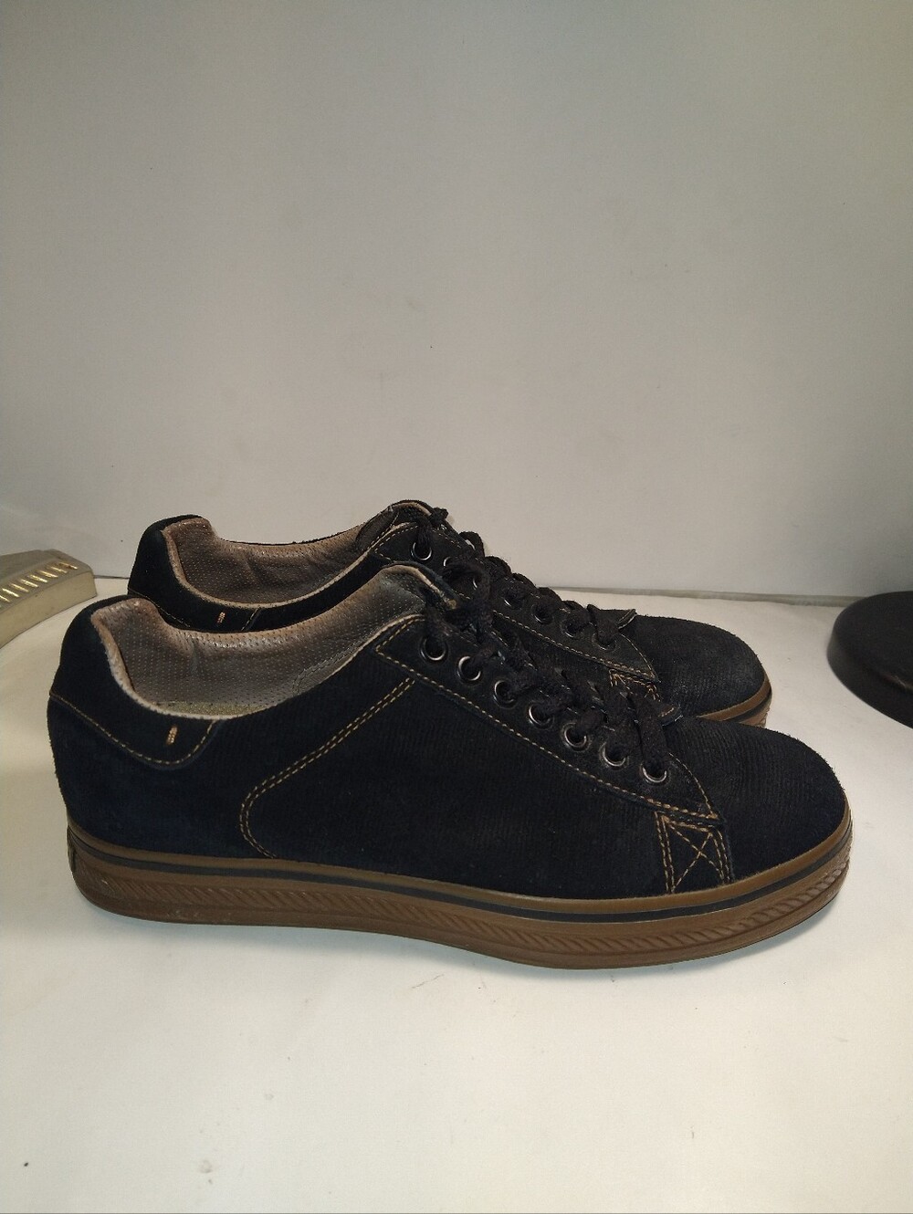 Tommy Bahama Surf'n Sand Black Lace Up Sneakers Shoes Men's sz 11.5.